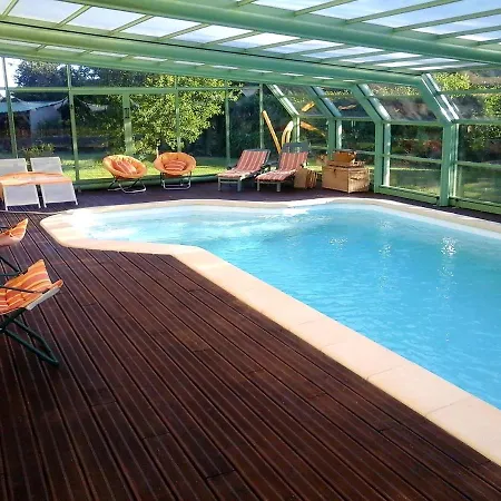 Independant Avec Piscine Couverte Дом отдыха *